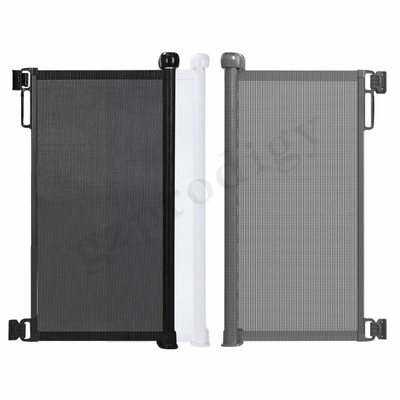 Puerta enrollable extensible al aire libre del bebé del OEM Retractabe para las escaleras de los niños