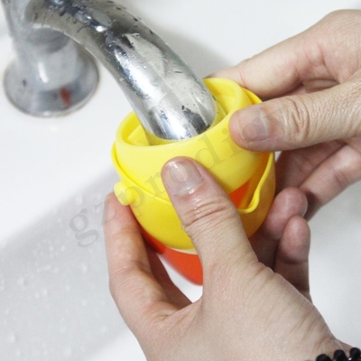 Uso lindo de Kithcen del cuarto de baño del suplemento de Duck Shape Plastic Kids Facuet