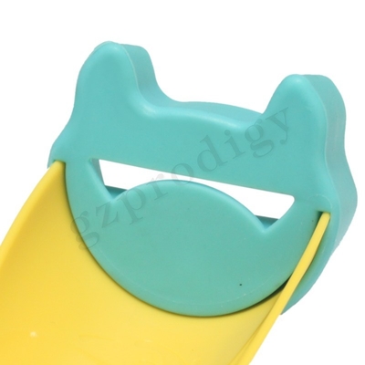 Extensor de facuet de plástico con aspecto de animal verde amarillo para niños