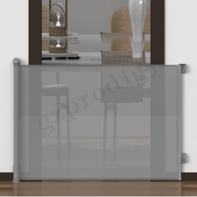 La puerta retractable del bebé de la malla durable extensible para la seguridad de los niños fácil instala