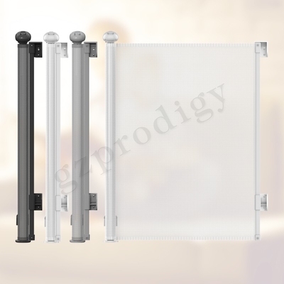 La puerta retractable del perro de la puerta plegable de la seguridad de los niños de la prueba del bebé para la entrada 84 avanza lentamente a Mesh Gate retractable