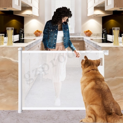 ABS Mesh Gate Extra Wide retractable puerta retractable del estiramiento multi desmontable fácil de la dirección de 71 pulgadas para los perros afuera