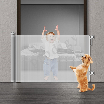 Paso fácil Sin trampas Niños Escalera Puerta de cerca Flexible Bebés Niños Puerta retráctil de malla